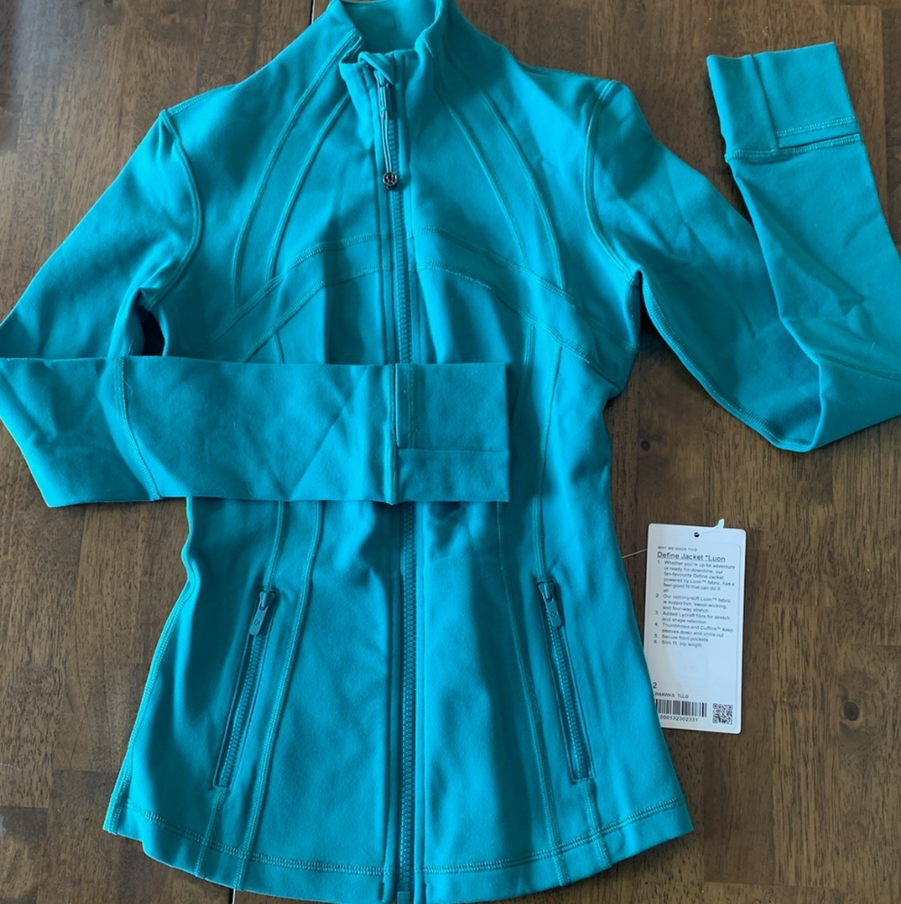 Lululemon Define Jacket NWT Size 2 Teal Lagoon